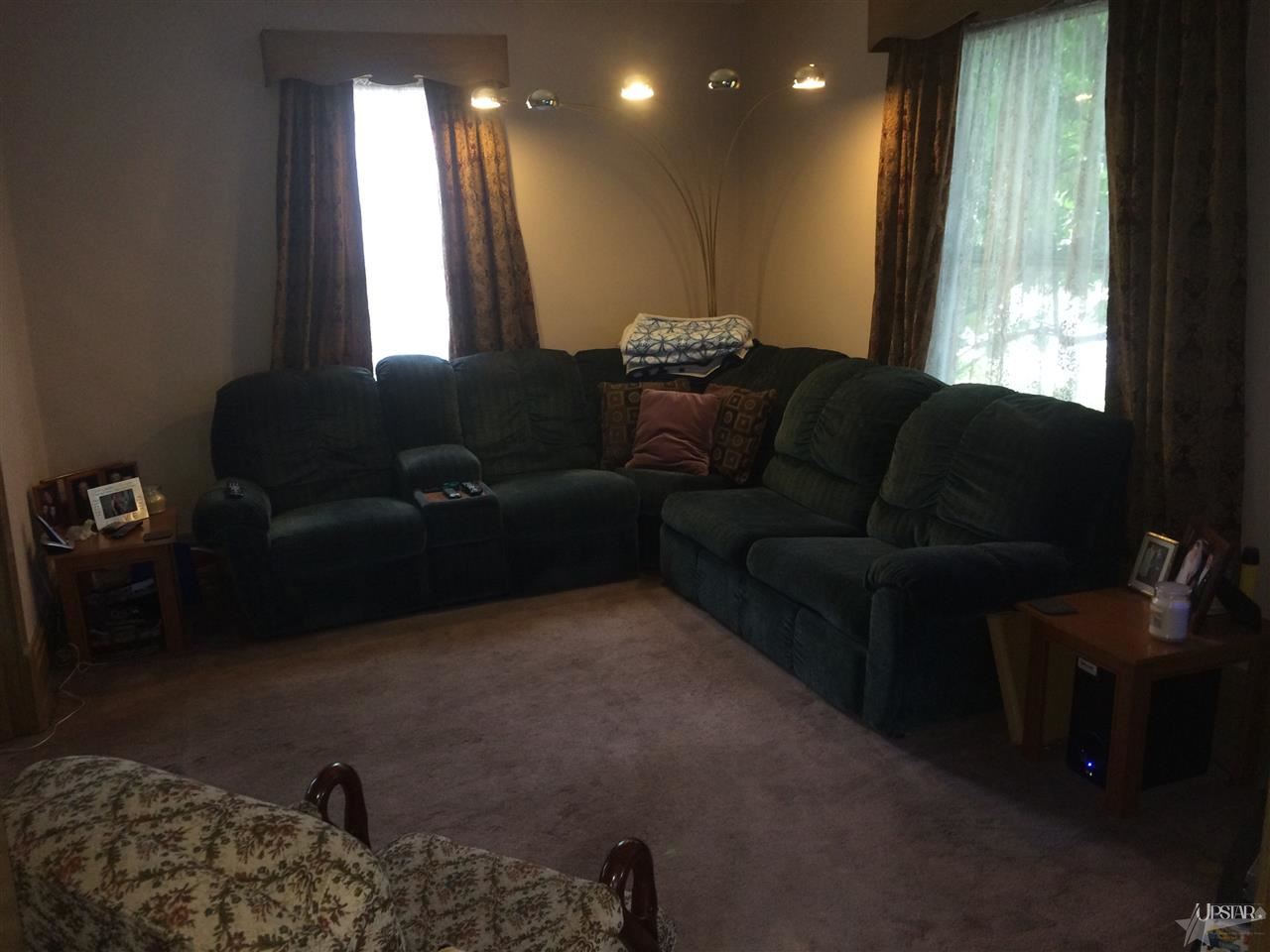 517 Etna Ave, Huntington, IN 46750 photo 2