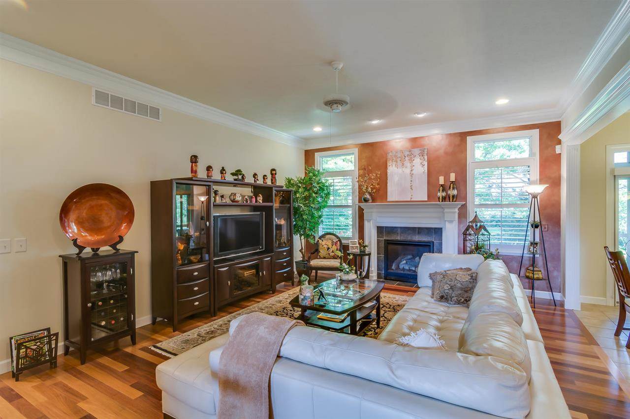 1209 Dahlia Ct, Mishawaka, IN 46545 photo 5