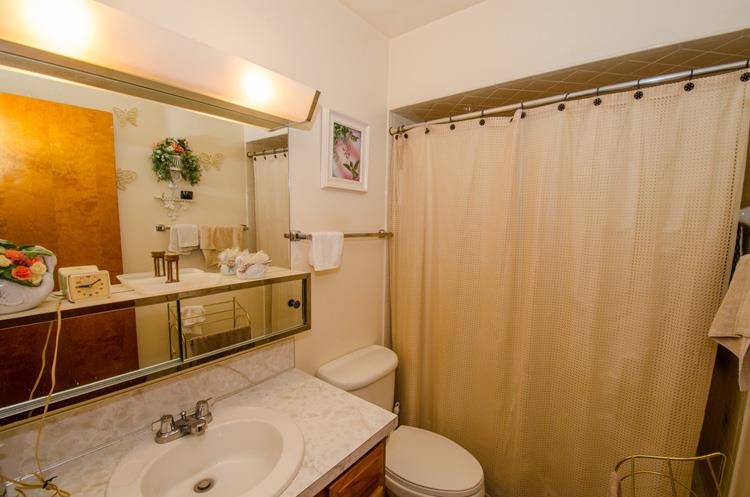 1326 Fieldhouse Ave, Elkhart, IN 46517 photo 11