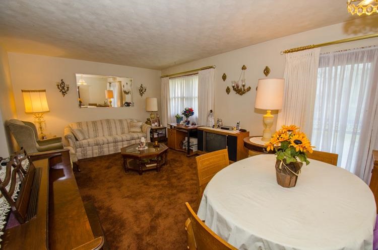 1326 Fieldhouse Ave, Elkhart, IN 46517 photo 5
