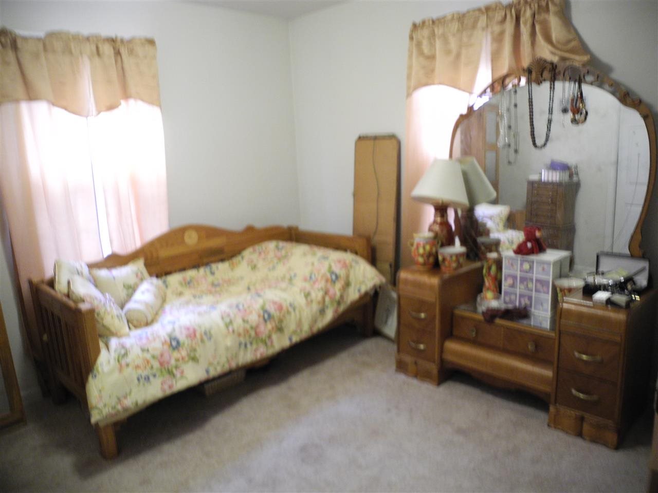 10135 Glenwood Ave, Osceola, IN 46561 photo 4