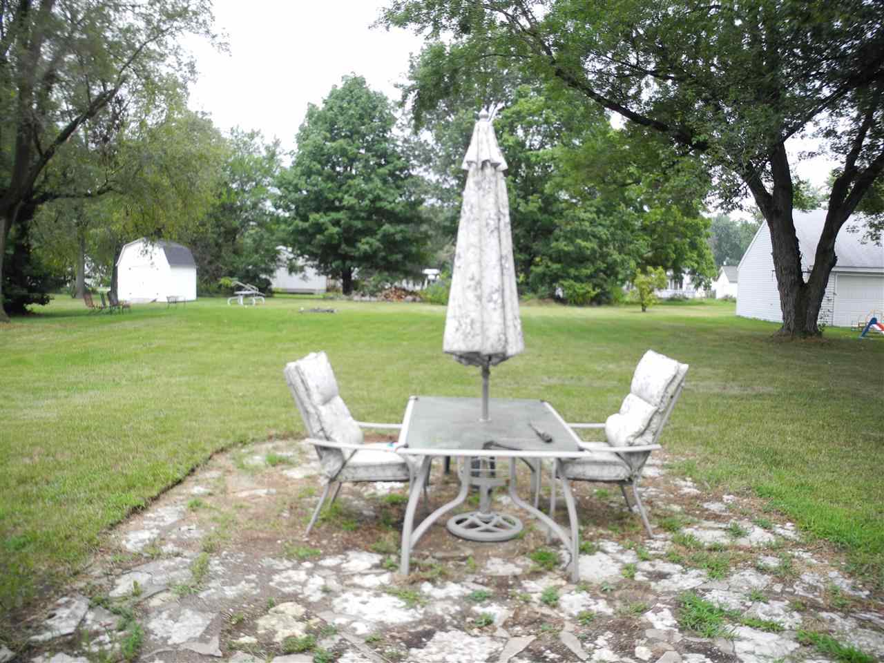 10135 Glenwood Ave, Osceola, IN 46561 photo 9