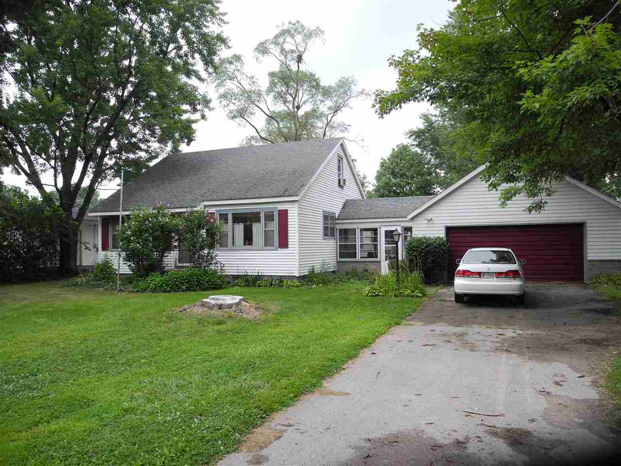 10135 Glenwood Ave, Osceola, IN 46561 photo 1