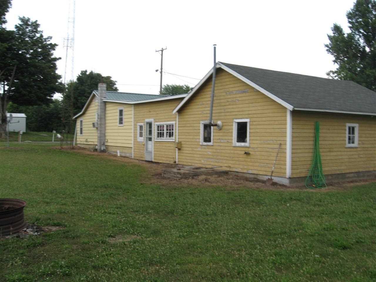 200 W Central Ave, Macy, IN 46951 photo 4