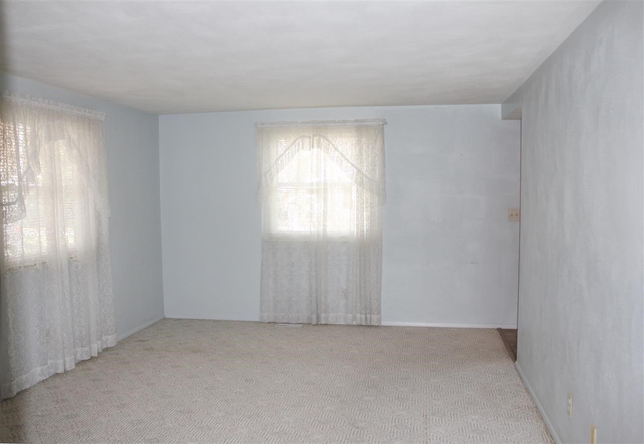 2313 S Evan Park Dr, Yorktown, IN 47396 photo 4