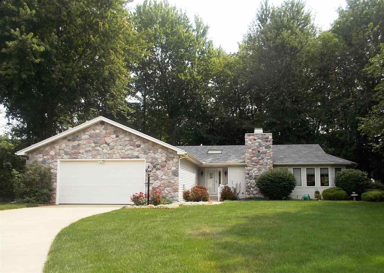 5740 Hawkins Ct, South Bend, IN 46614 photo 1