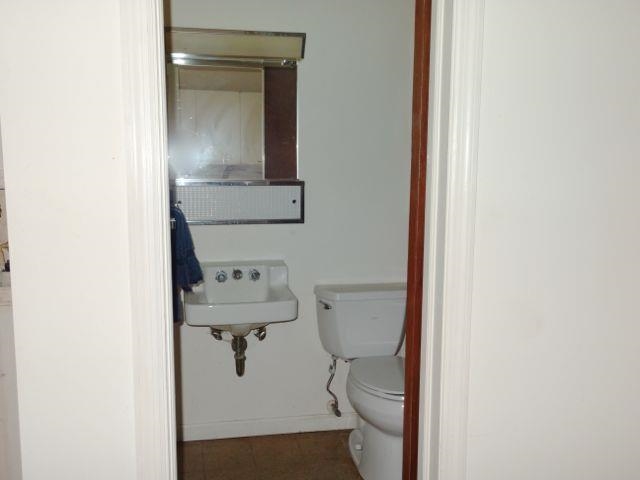 4523 Fellows St, South Bend, IN 46614 photo 24