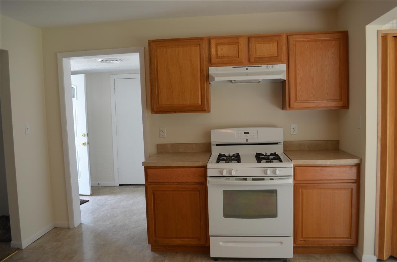56661 Crescent Dr, Osceola, IN 46561 photo 5