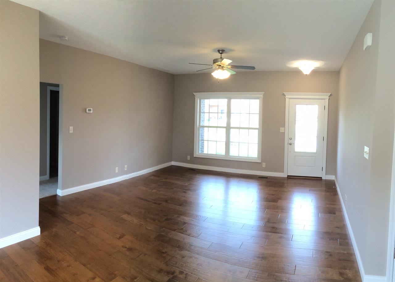 7909 Lanyard Dr, Evansville, IN 47715 photo 6