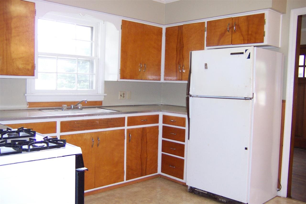 405 N First St, Pierceton, IN 46562 photo 7
