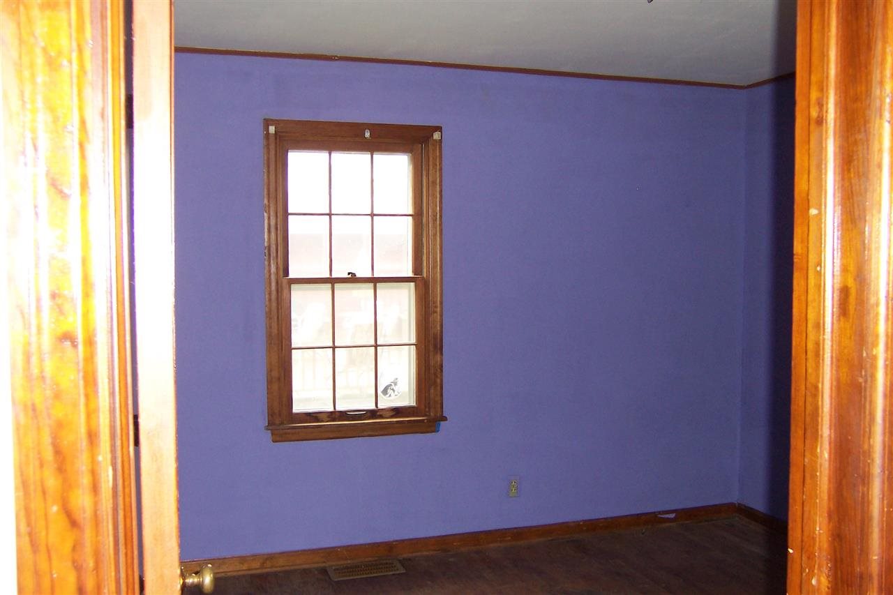 405 N First St, Pierceton, IN 46562 photo 11