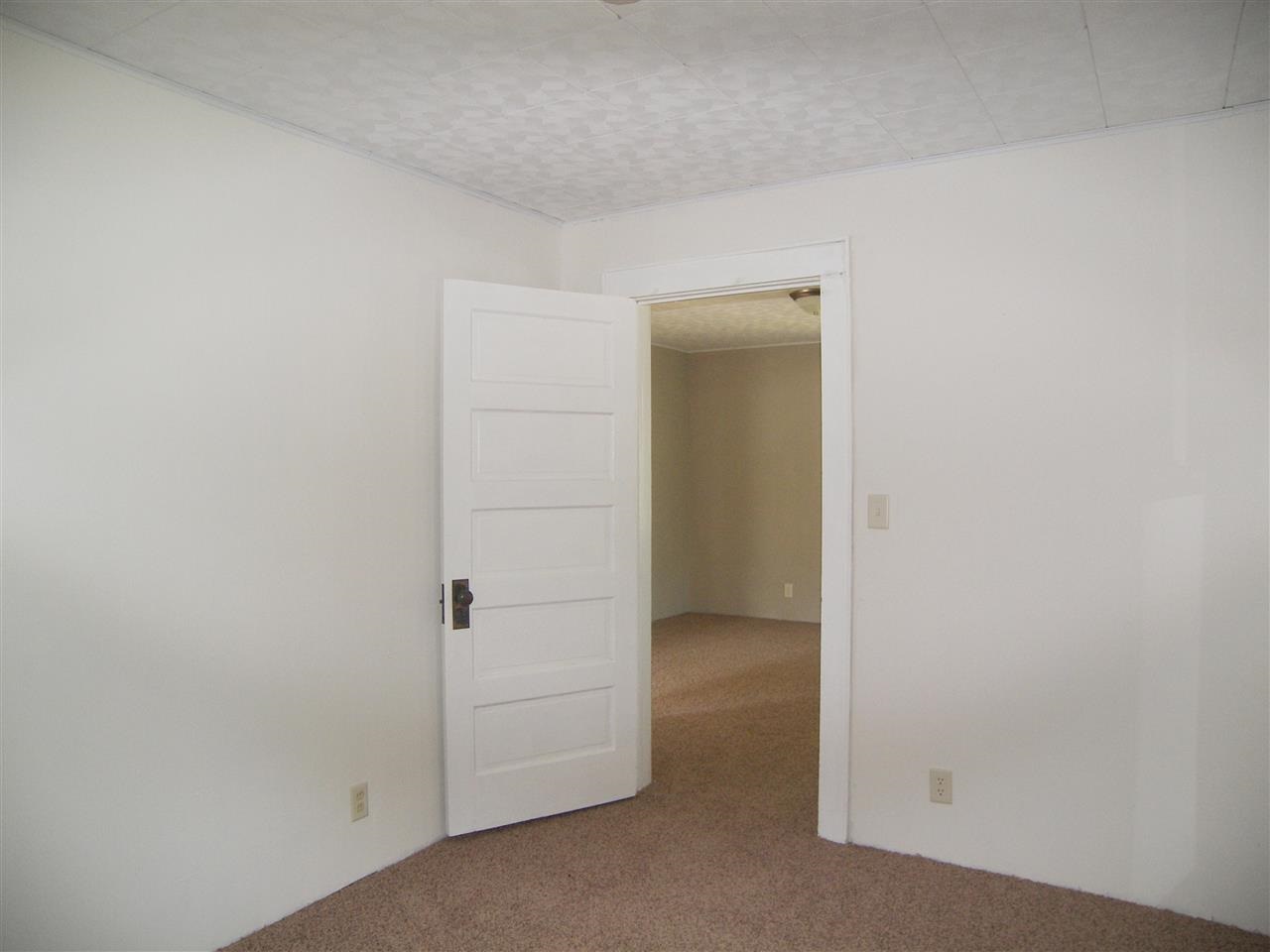713 W Winona Ave, Warsaw, IN 46580 photo 28