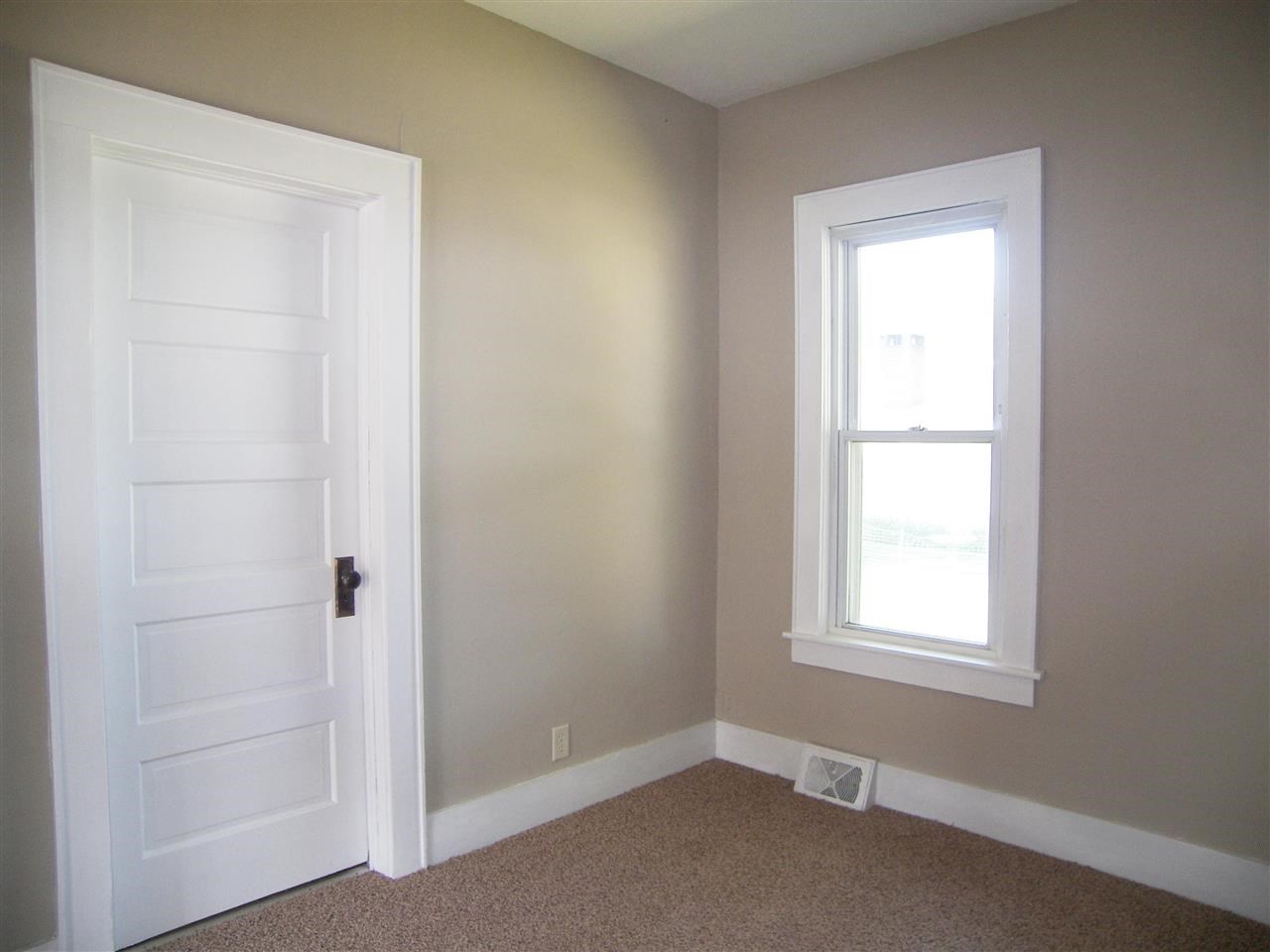 713 W Winona Ave, Warsaw, IN 46580 photo 21
