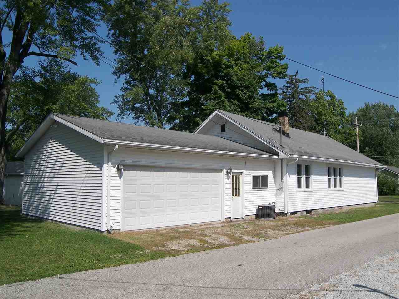 713 W Winona Ave, Warsaw, IN 46580 photo 4