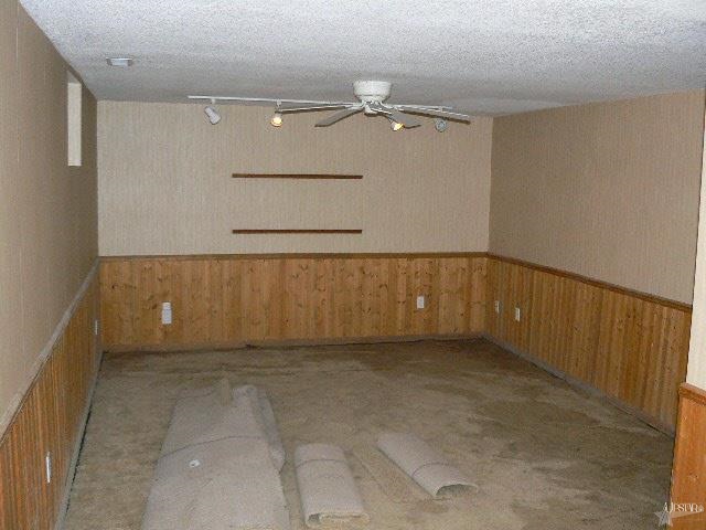 2425 Springfield Ave, Fort Wayne, IN 46805 photo 14
