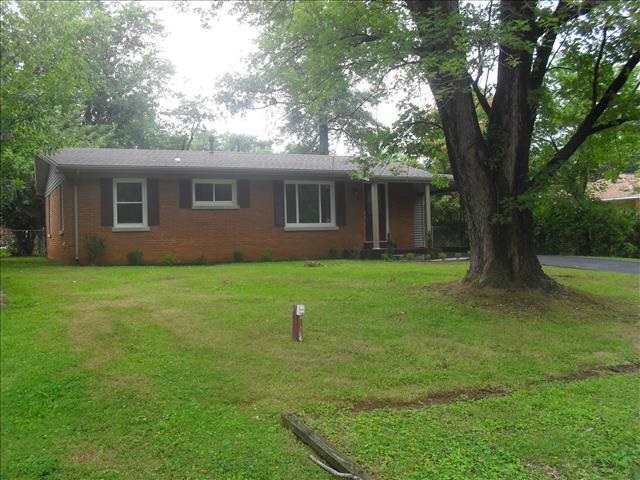 523 E Madison Ave, Chandler, IN 47610 photo 15