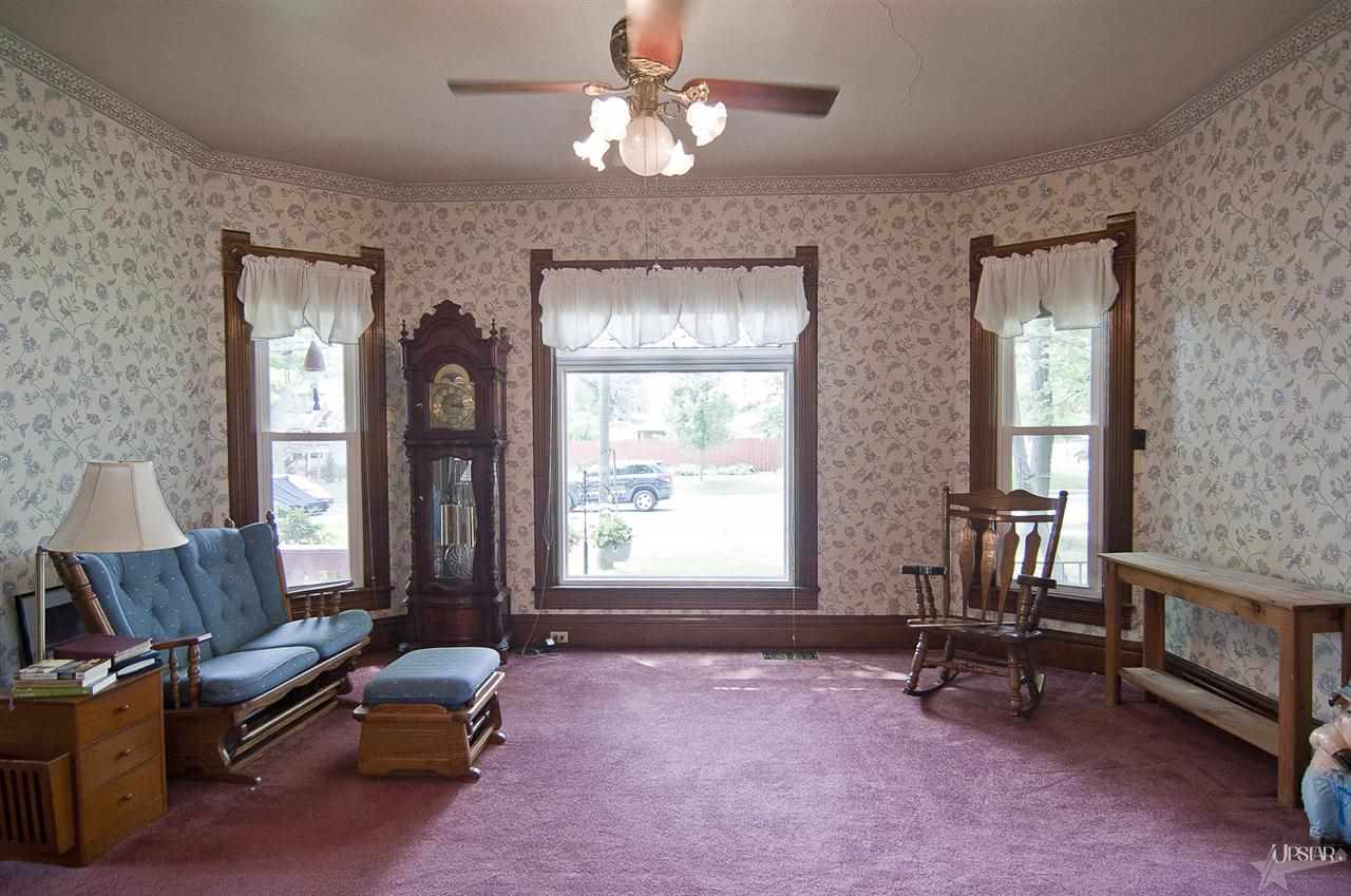 302 E Van Buren St, Columbia City, IN 46725 photo 7