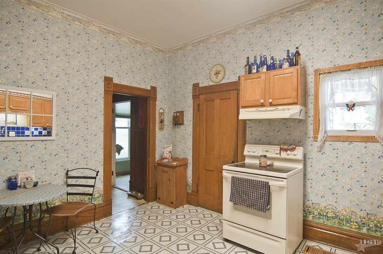 302 E Van Buren St, Columbia City, IN 46725 photo 5