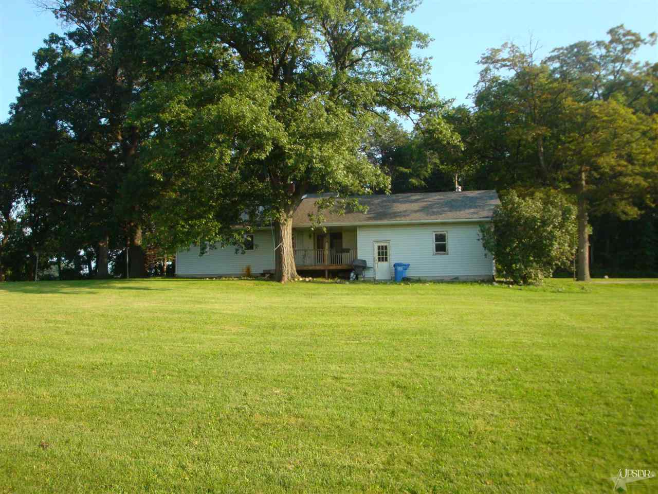 1425 W Mcconnell Rd, Columbia City, IN 46725 photo 3