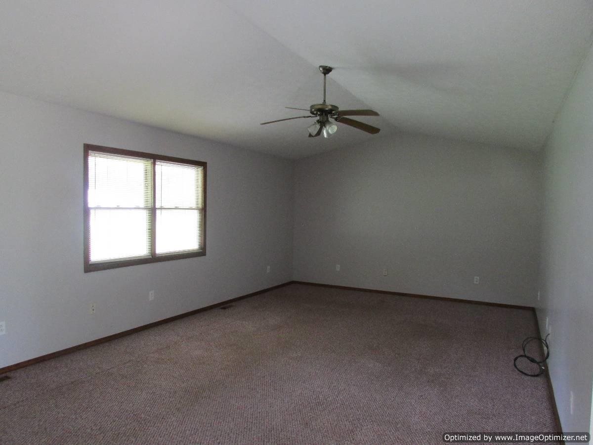 775 Cassidy Ln, Mitchell, IN 47446 photo 8