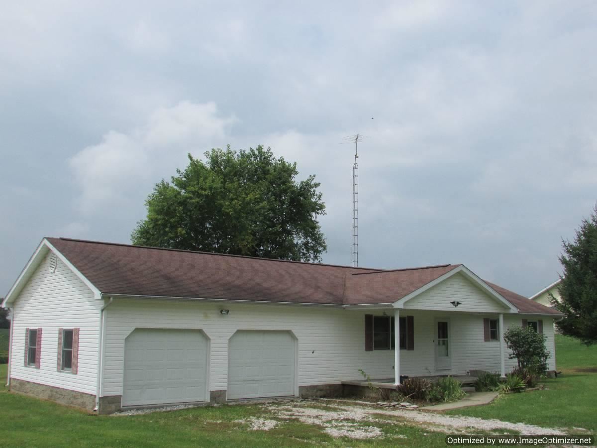 775 Cassidy Ln, Mitchell, IN 47446 photo 1