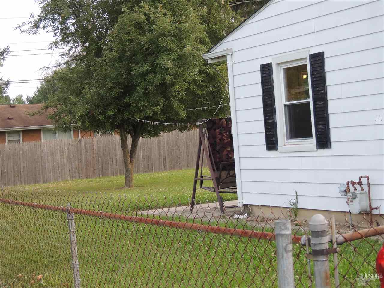 2910 Castle Dr, Fort Wayne, IN 46816 photo 19