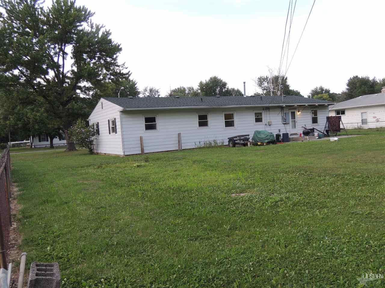 2910 Castle Dr, Fort Wayne, IN 46816 photo 15