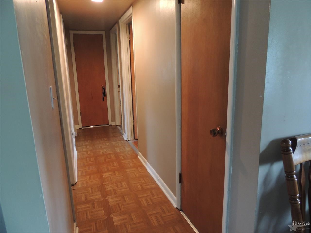 2910 Castle Dr, Fort Wayne, IN 46816 photo 7