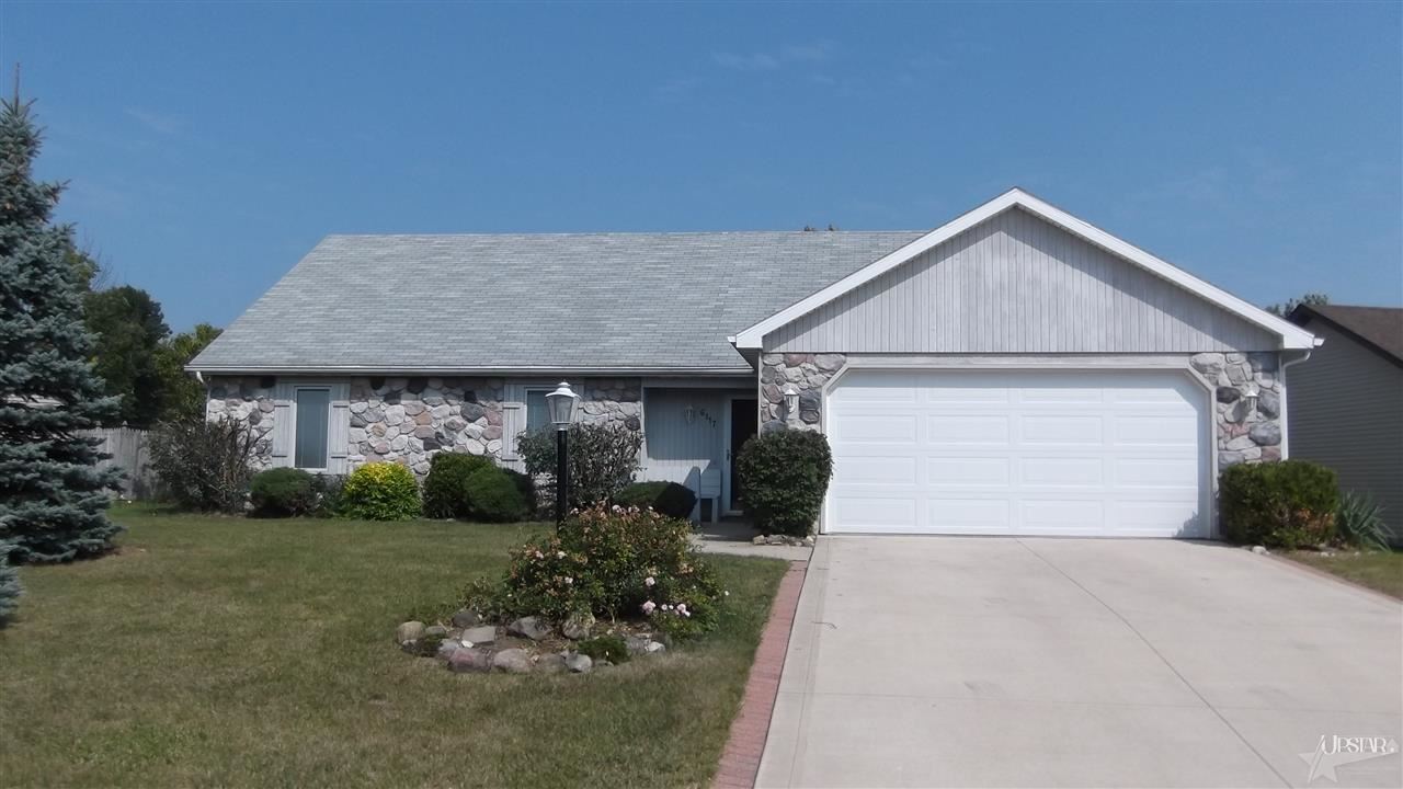 6117 Belle Isle Ln, Fort Wayne, IN 46835 photo 1