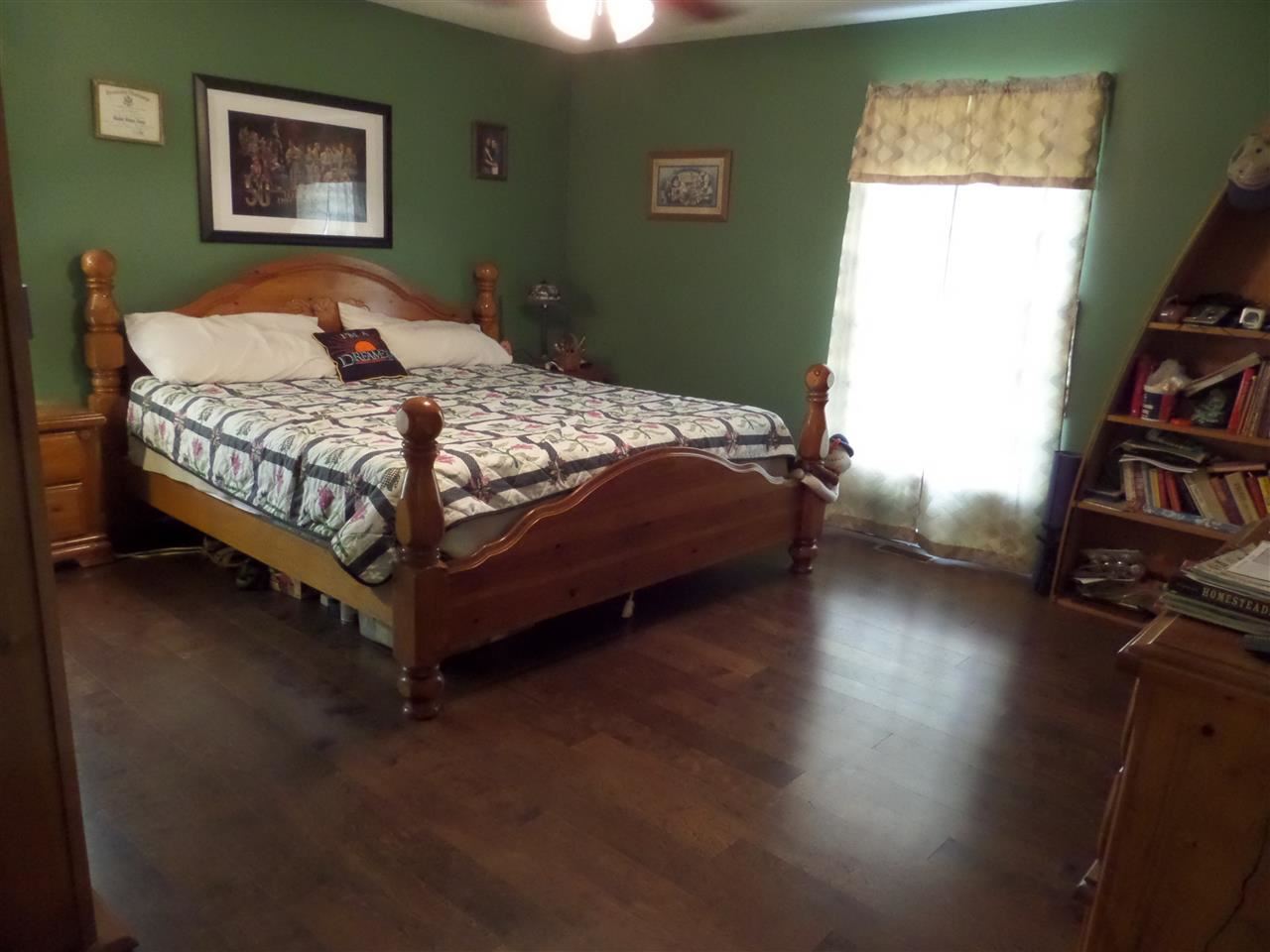 764 Pinhook Rd, Bedford, IN 47421 photo 9