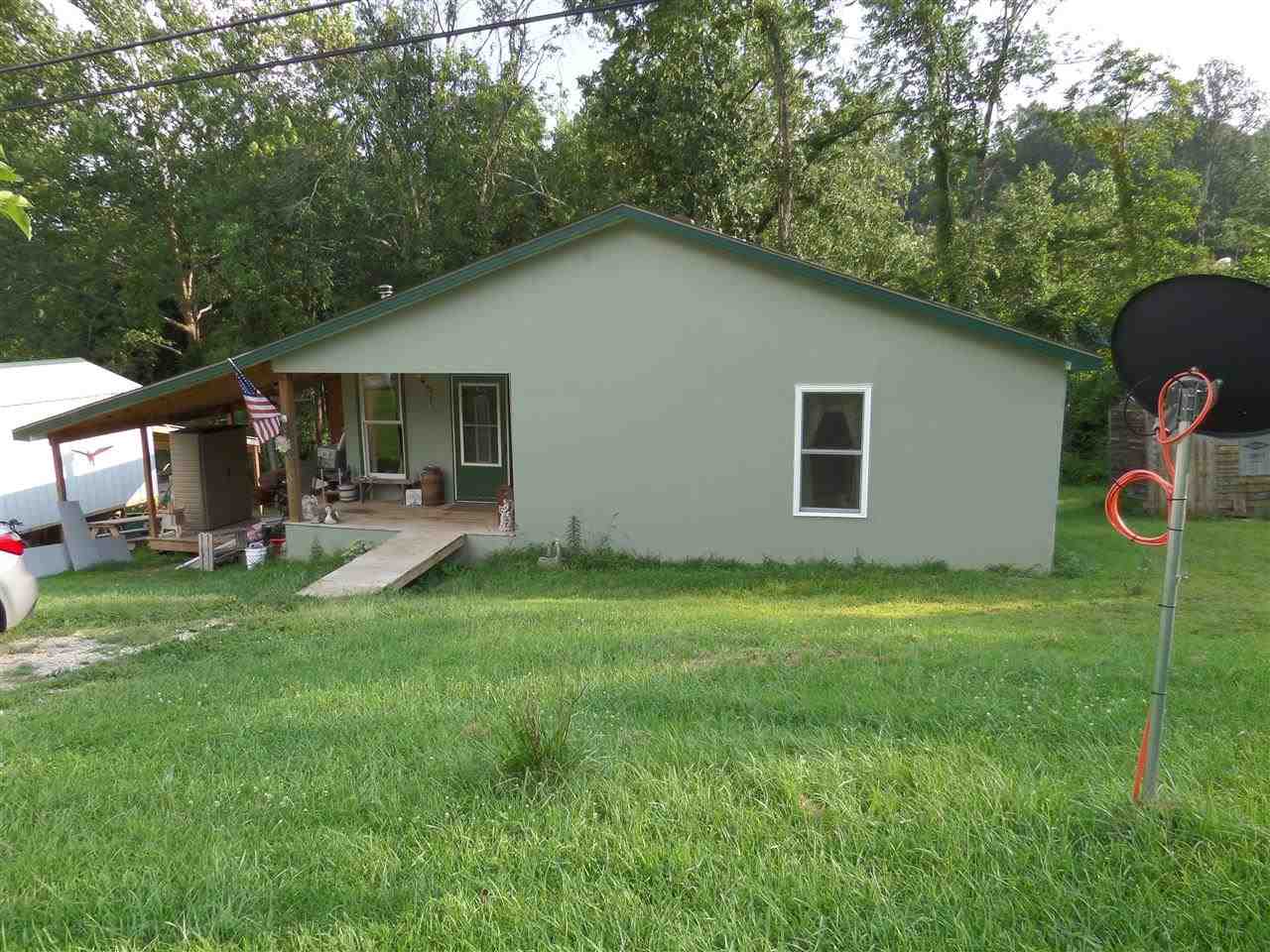 764 Pinhook Rd, Bedford, IN 47421 photo 2