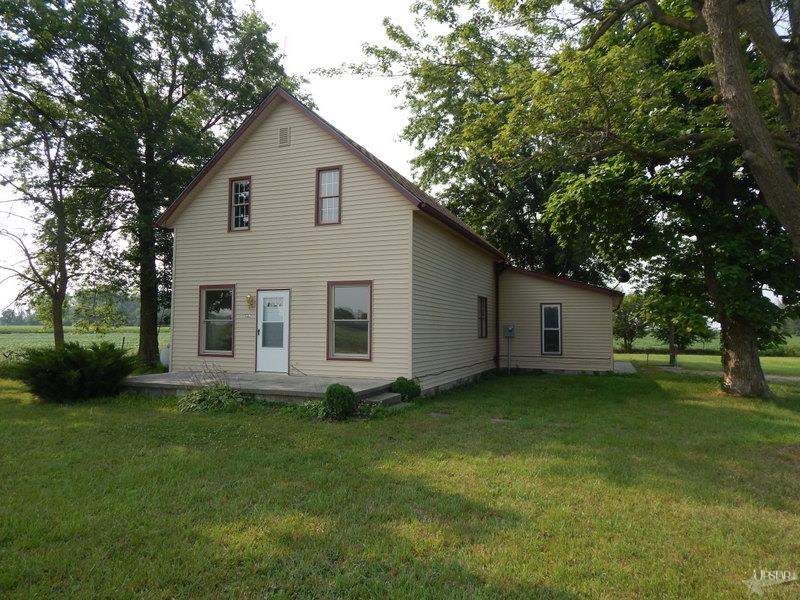 4836 W 500 S, Liberty Center, IN 46766 photo 1