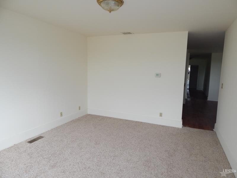 4836 W 500 S, Liberty Center, IN 46766 photo 3