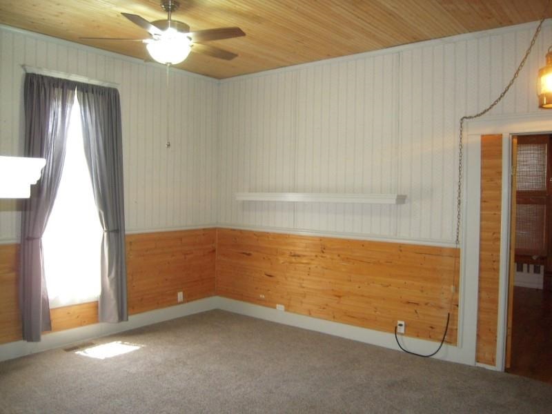205 Main Ave, Frankfort, IN 46041 photo 5