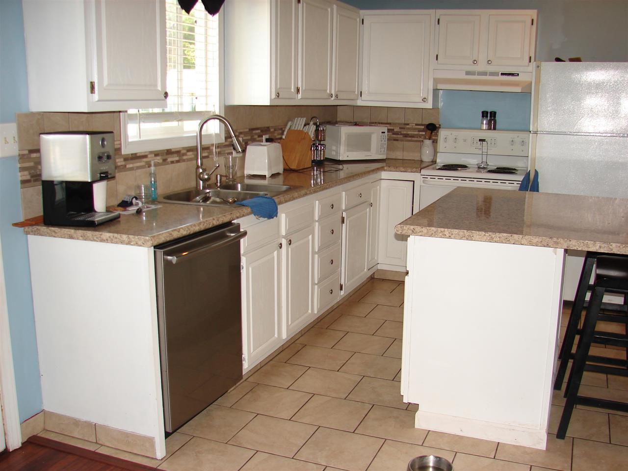 209 Western Dr, Winona Lake, IN 46590 photo 2