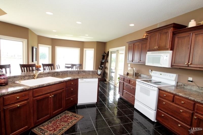 516 Bayspring Dr, Fort Wayne, IN 46814 photo 14