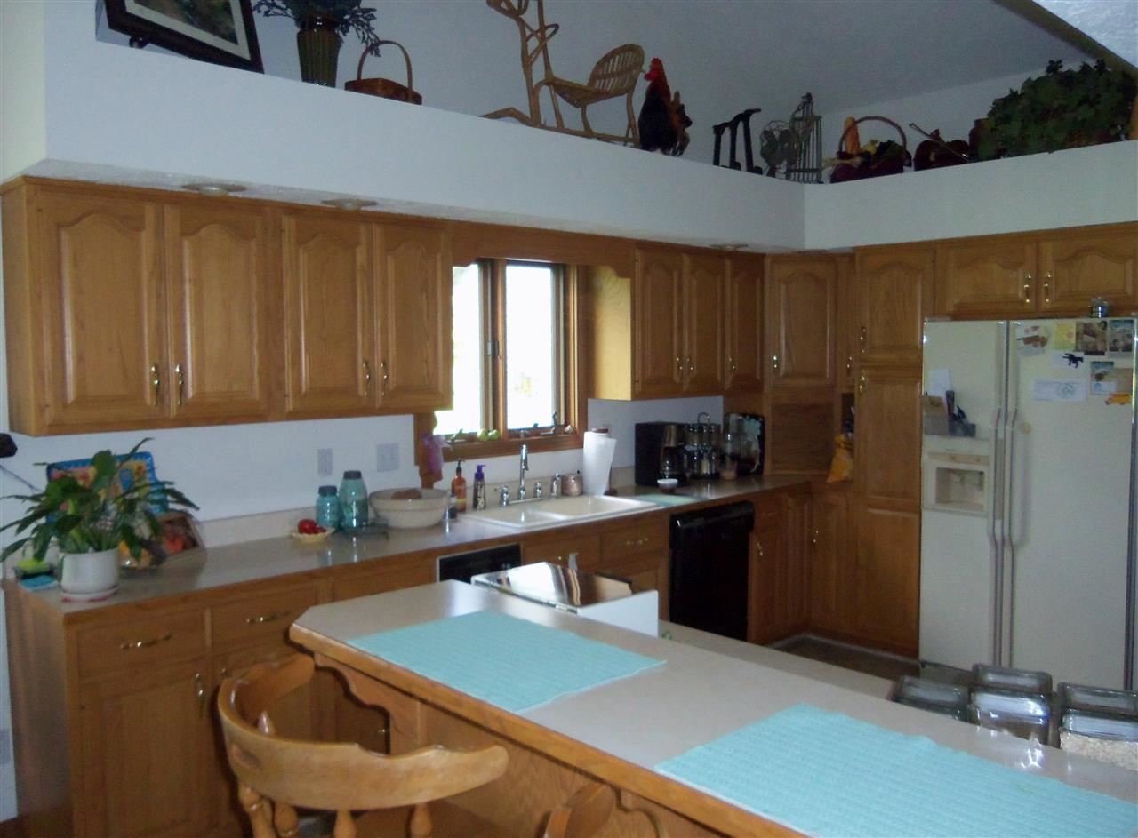 2229 26th St, Bedford, IN 47421 photo 6