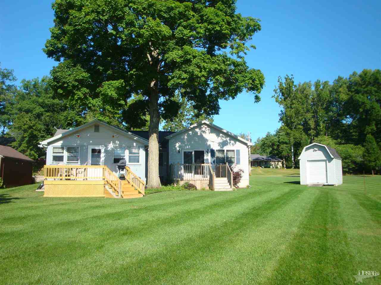 7350 N Brown Rd, Columbia City, IN 46725 photo 1