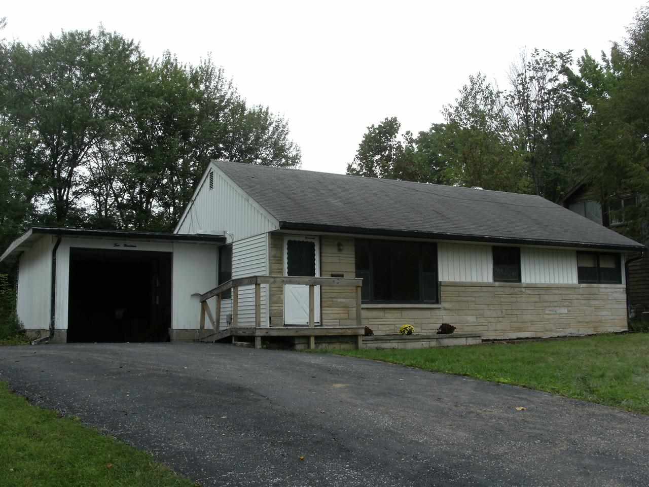 419 N Hillsdale Dr, Bloomington, IN 47408 photo 1