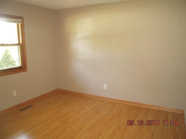 59879 Lynn Dr, Elkhart, IN 46517 photo 4