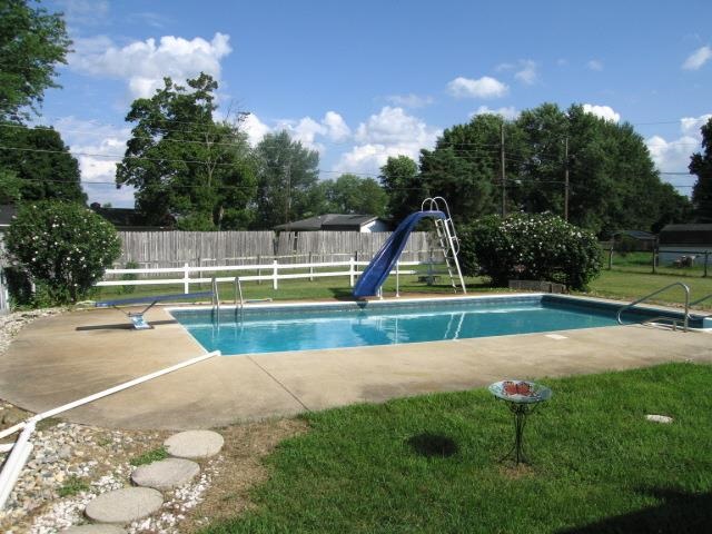 58558 Ardmore Dr, Elkhart, IN 46517 photo 17