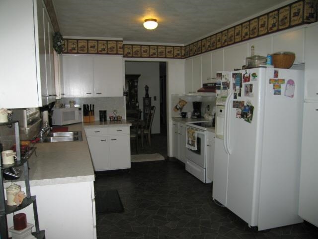 58558 Ardmore Dr, Elkhart, IN 46517 photo 3