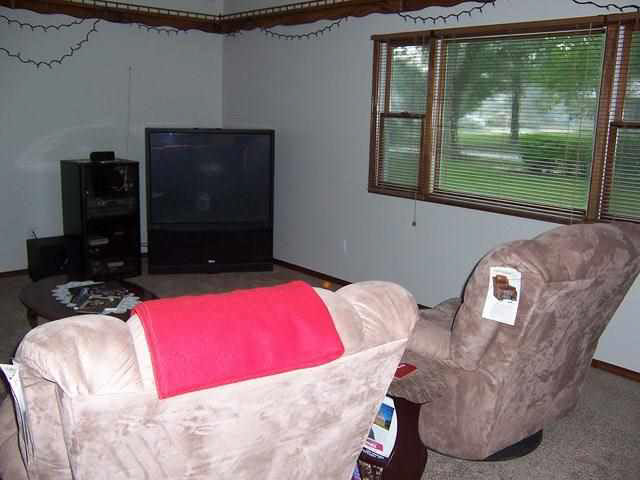 413 S Harrison St, Garrett, IN 46738 photo 3