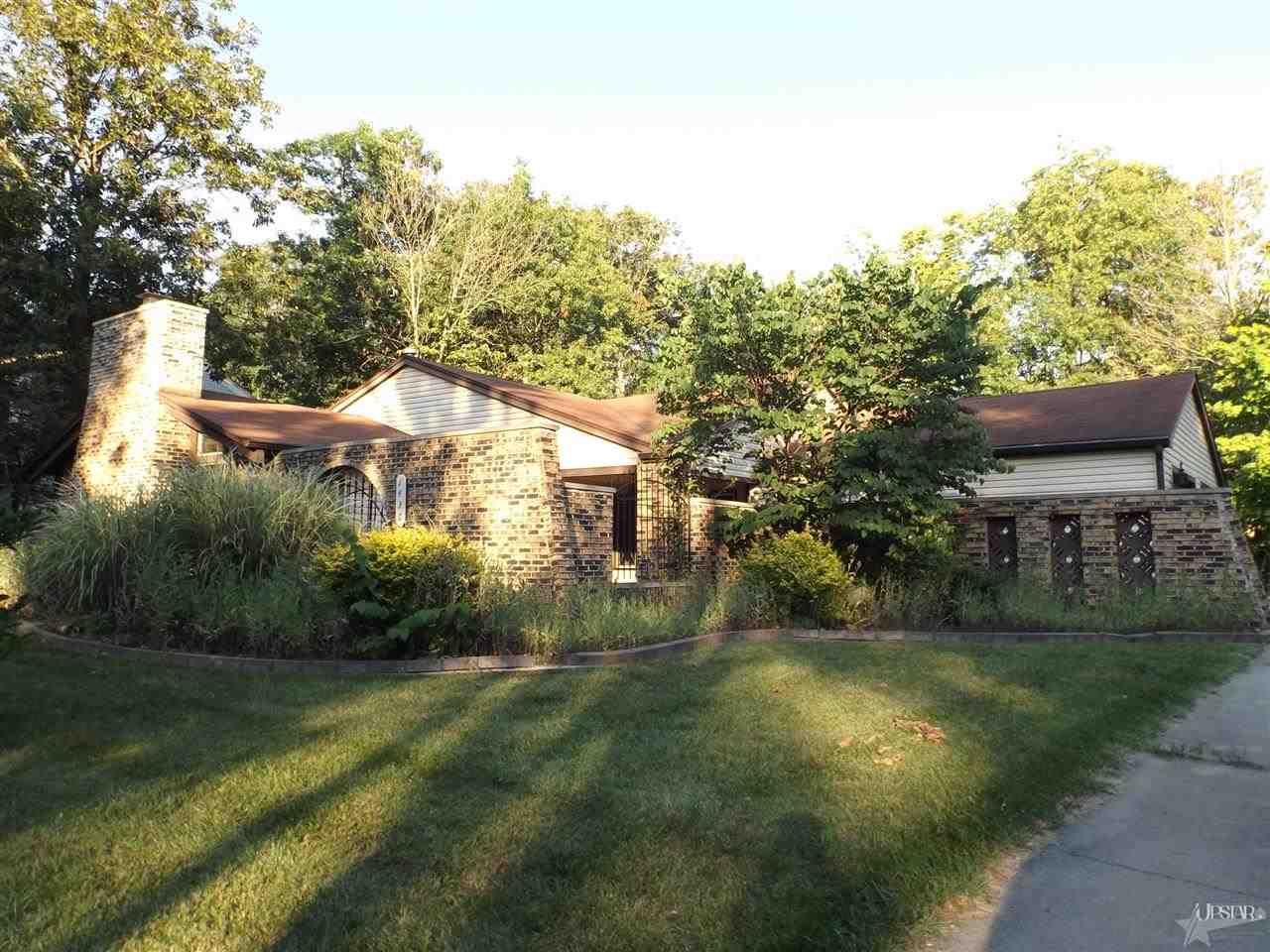 1430 Chanterelle Dr, Fort Wayne, IN 46845 photo 1