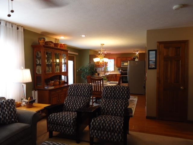 1510 Cardinal Cir, Rochester, IN 46975 photo 9