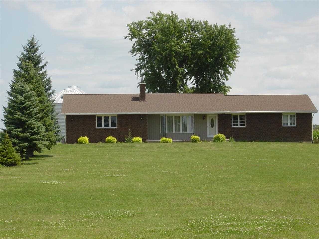6155 N 200 W, Uniondale, IN 46791 photo 1