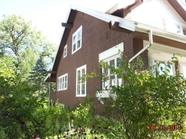 126 Pottawattomi Dr, Elkhart, IN 46516 photo 4