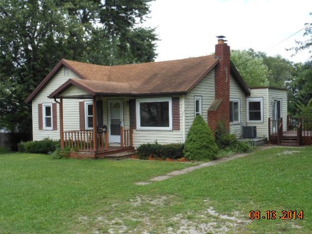 914 Georgia Rd, Goshen, IN 46528 photo 1