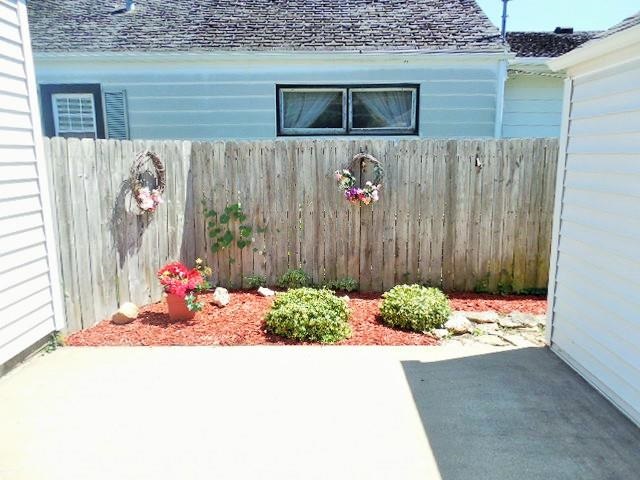1427 W 5th St, Marion, IN 46953 photo 12
