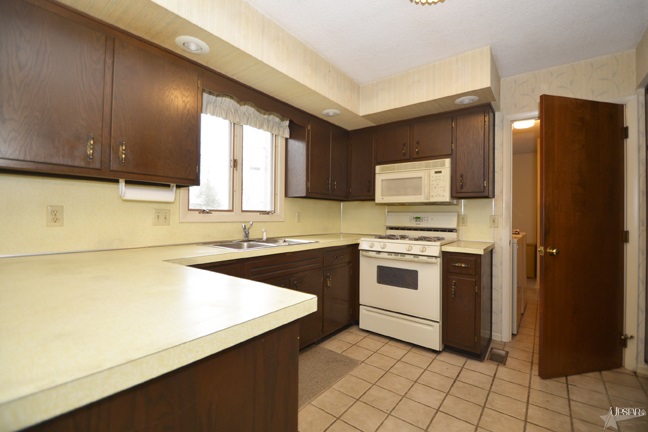 4110 Victoria Dr, Fort Wayne, IN 46815 photo 10
